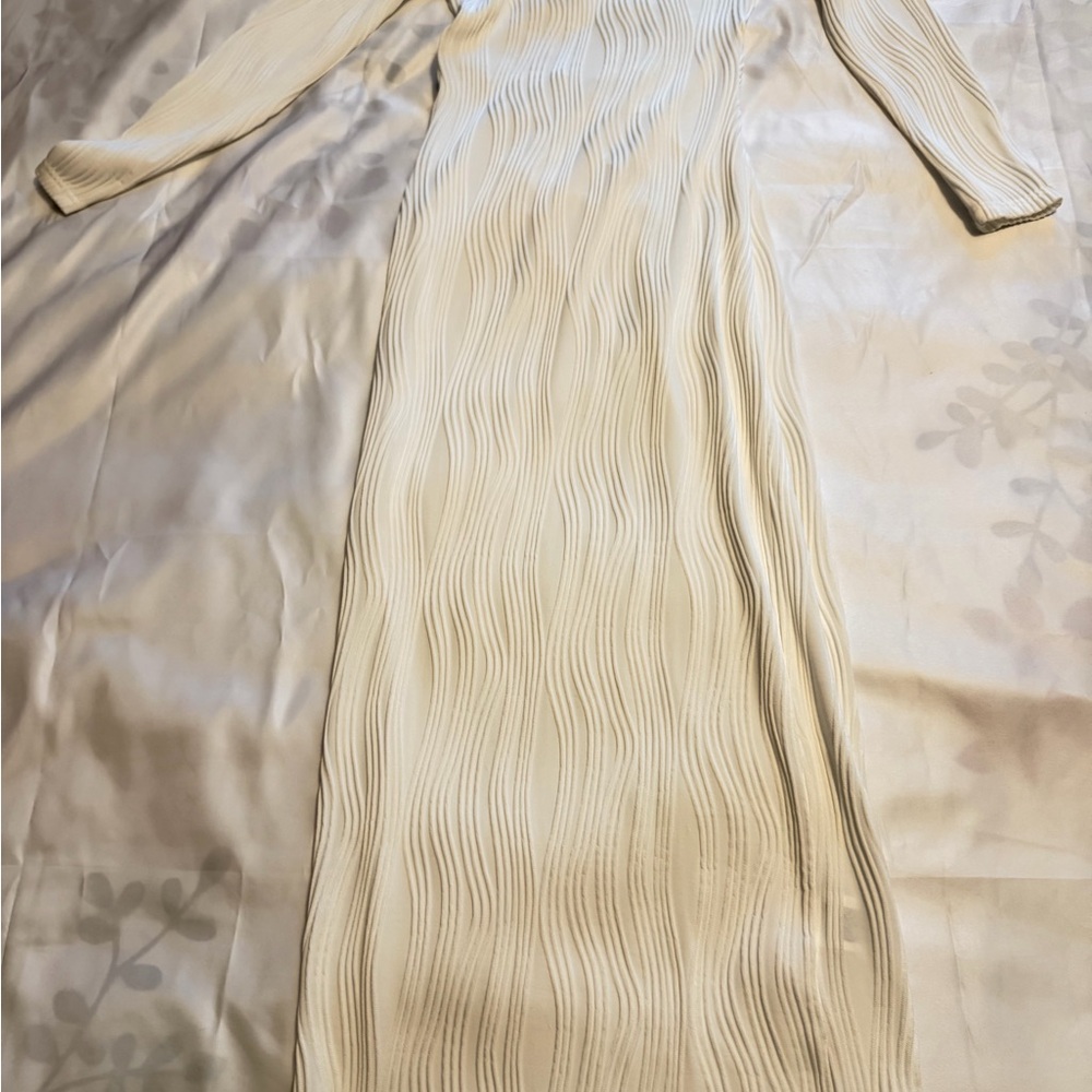 Cream Ribbed Off-Shoulder Midi Dress – Size XS